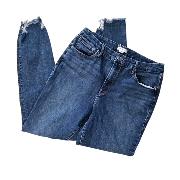 Good American Distressed Crop Jeans - Picture 1 of 6